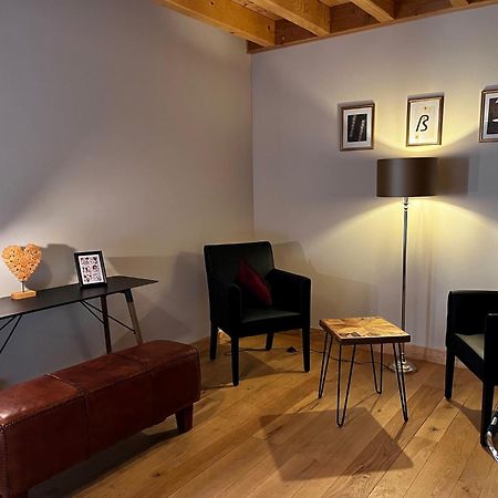 Les Granges Modernes Villa Bruebach Oda fotoğraf